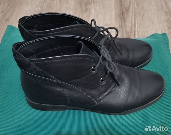 Ботинки женские