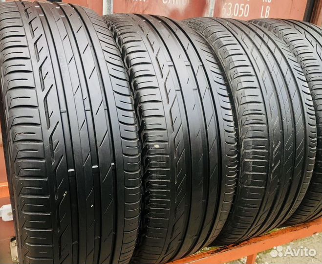 Bridgestone Turanza T001 225/60 R16