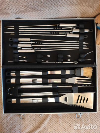 Набор для барбекю из нержавейки в кейсе