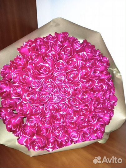 Цветы из атласных лент