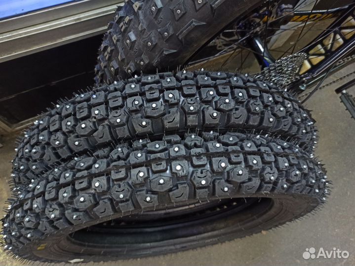 Шины зимние шипованные 20-4.0 для электро фэтбайка