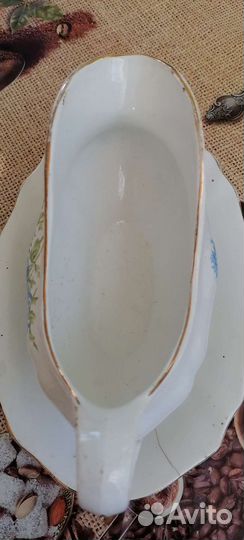 Антикварный соусник