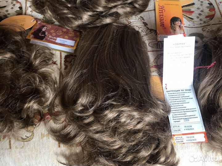 Шиньоны из искусственных волос