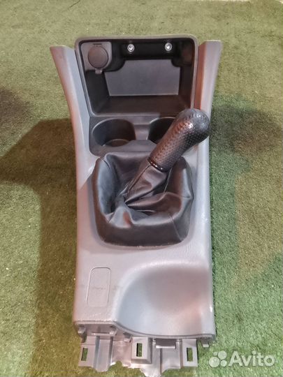 Центральная консоль 77291-S2H-0030 Honda CR-V RD1 дефект крепления