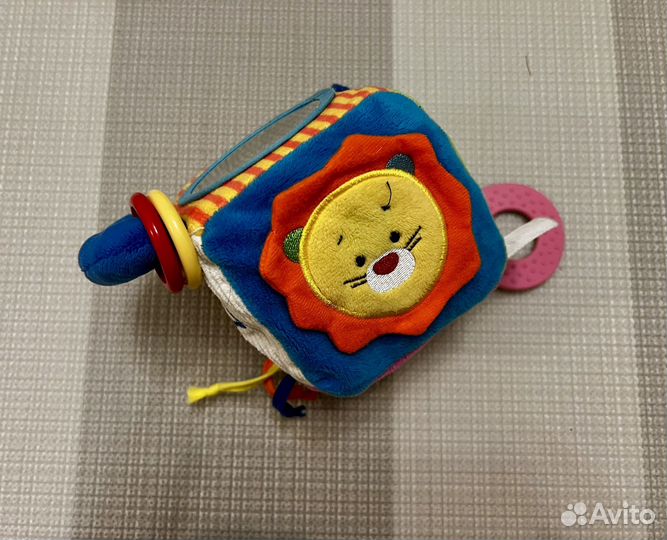 Развивающие игрушки пакетом, цена за все