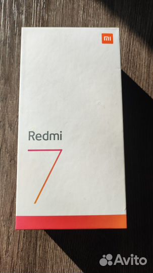 Коробка от смартфона Xiaomi Redmi 7