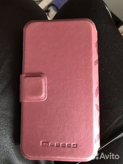 Чехол на телефон