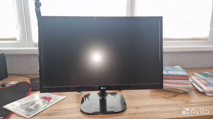Монитор LG