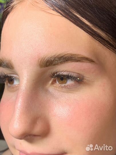 Мастер по бровям