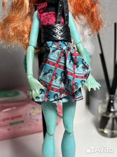 Кукла монстер хай Лорна макнесси