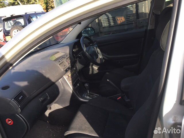 Разбор на запчасти Toyota Avensis 2