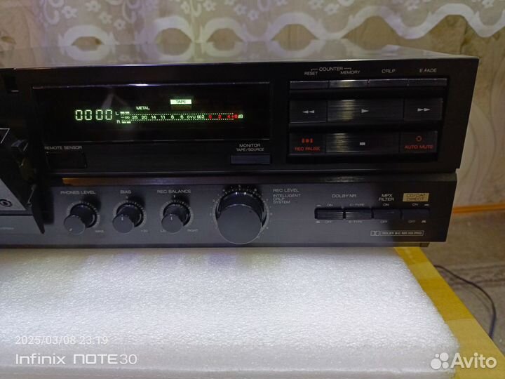 Кассетная дека A&D Gx-6100
