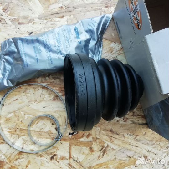 Пыльник шруса Ford focus 2