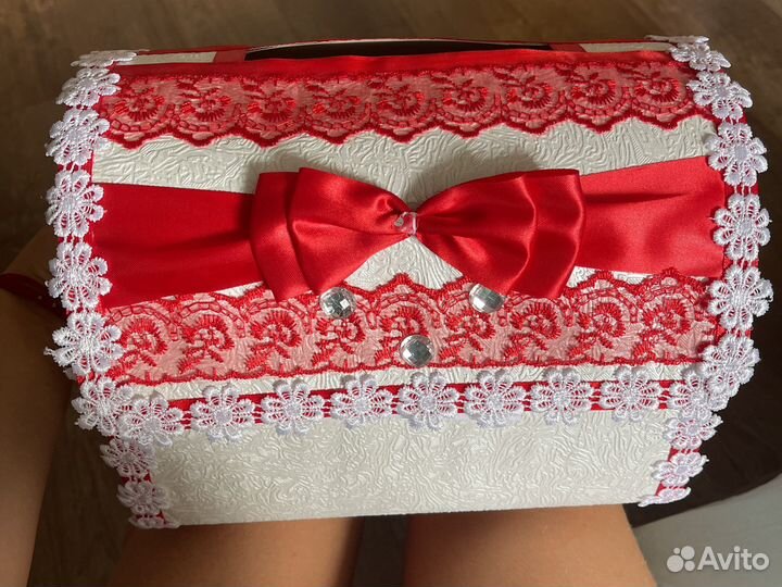 Свадебный сундук для денег