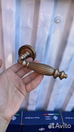 Ручки на межкомнатные двери