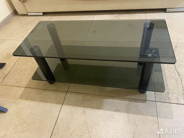 Стеклянная тумба столик