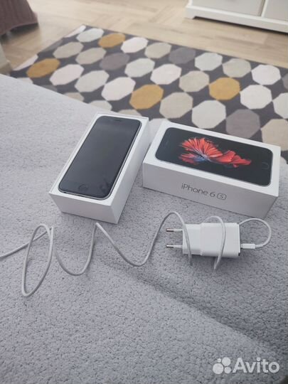 iPhone 6S, 32 ГБ