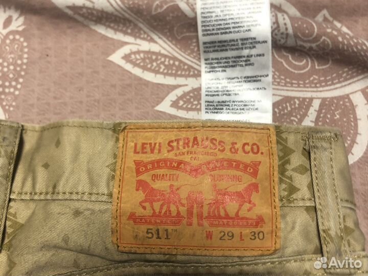 Брюки levis