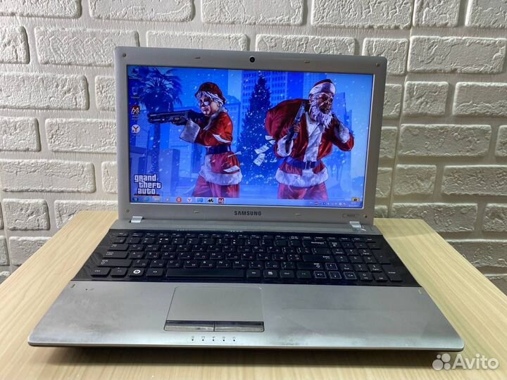 Игровой мощный ноутбук samsung (Танки, Minecraft,S