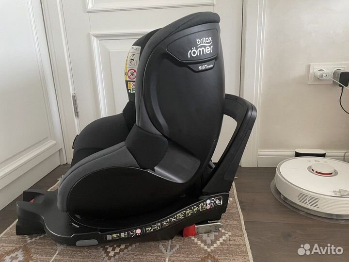 Автокресло Britax Romer Dualfix m i size