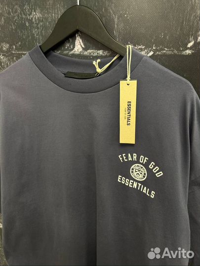 Футболка Essentials fear of god