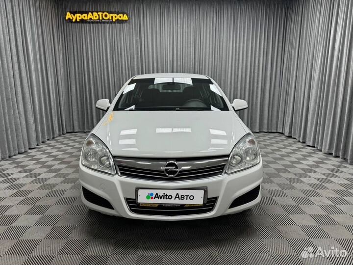 Opel Astra 1.6 МТ, 2014, 221 823 км