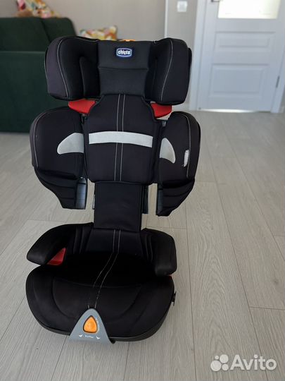Автокресло chicco