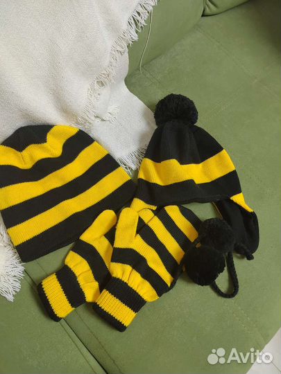 2 шапки и варюшки