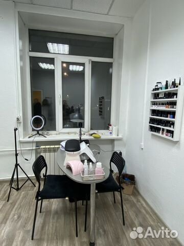 Сдам в аренду место мастера маникюра/бьюти мастера