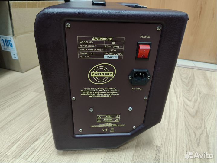 Гитарный комбоусилитель