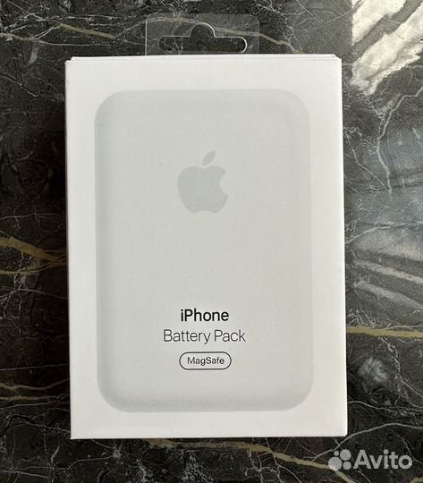 Внешний аккумулятор MagSafe Apple