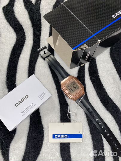 Наручные часы Casio Collection F-201WAM-5A