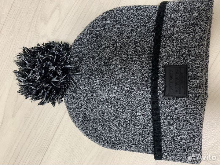 Мужская шапка