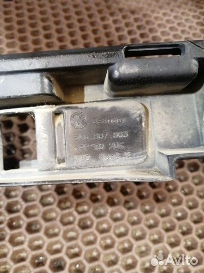 Кронштейн бампера задний Volkswagen Golf 6 BSE 1.6