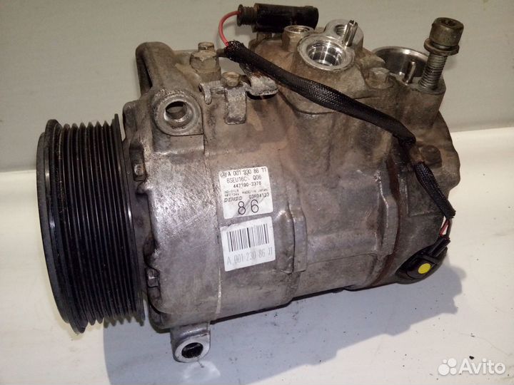 Компрессор системы кондиционирования Mercedes-Benz