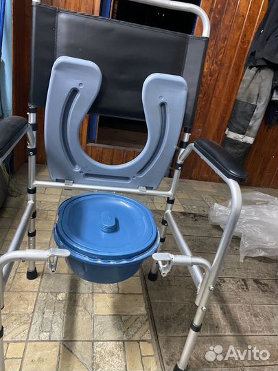 Кресло для инвалида