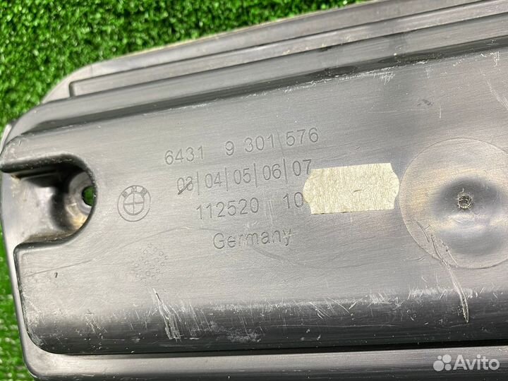 Крышка уплотнительная рамка BMW G30 G11 G15