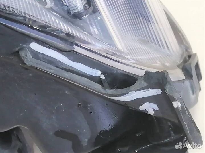 Б/У Б/У Фара противотуманная левая 92201S1100