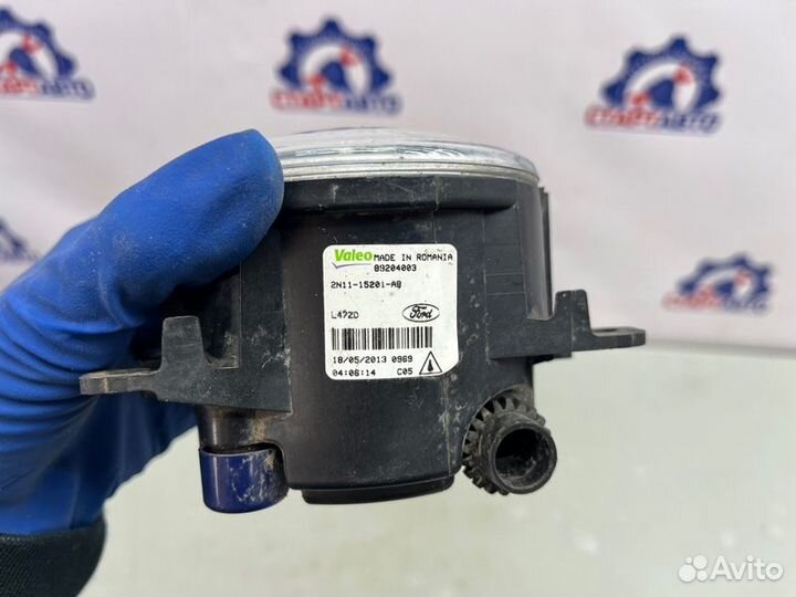 Фара противотуманная Ford Focus хэтчбек 2014