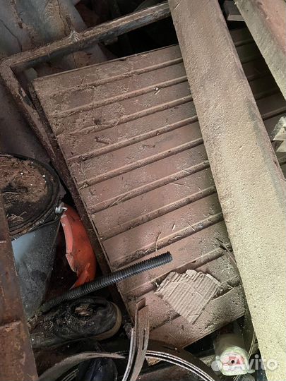 Металлическая дверь бу