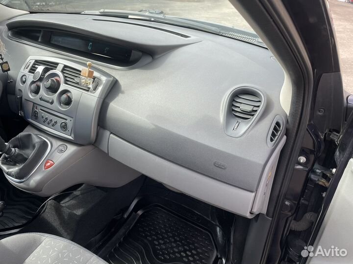 Renault Scenic, 2009