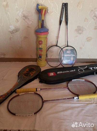 Ракетка для бадминтона и для гольфа