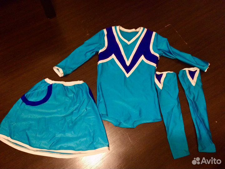 Костюм для черлидинга для девочки 8-9 лет новый