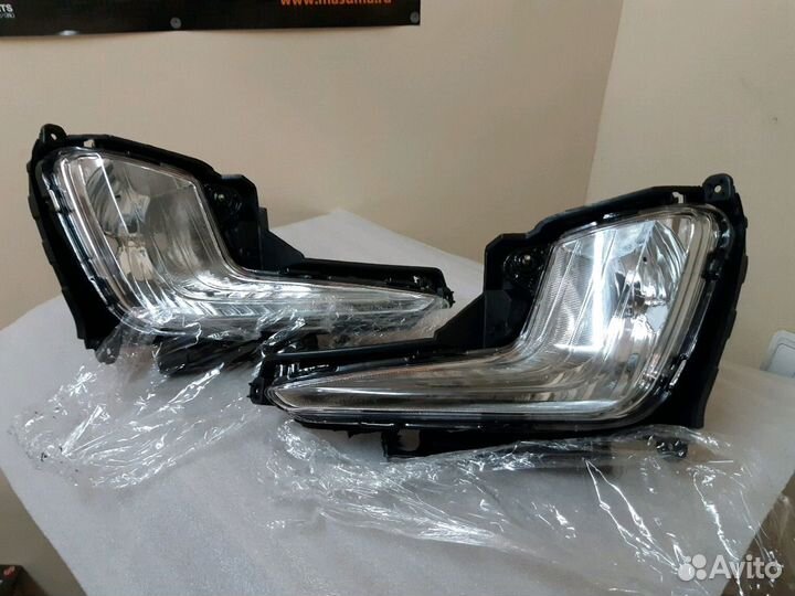 Туманка левая LH Kia Rio 3 11-14 гг