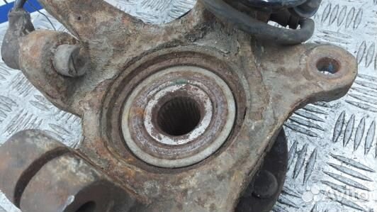 Ступица передняя левая hyundai santa FE 1 (TML22K9