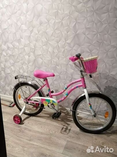 Ведосипед четырехколесный