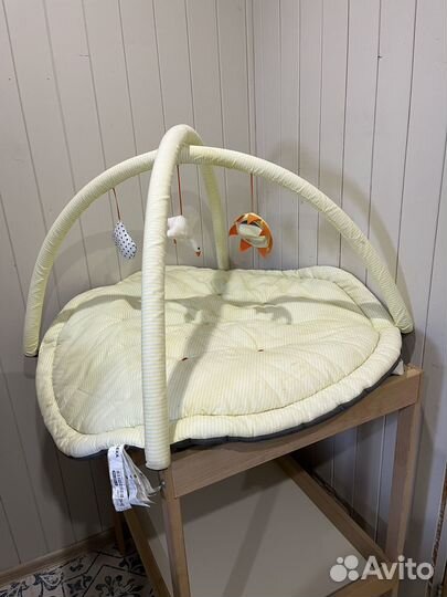 Пеленальный стол Ikea+коврик IKEA