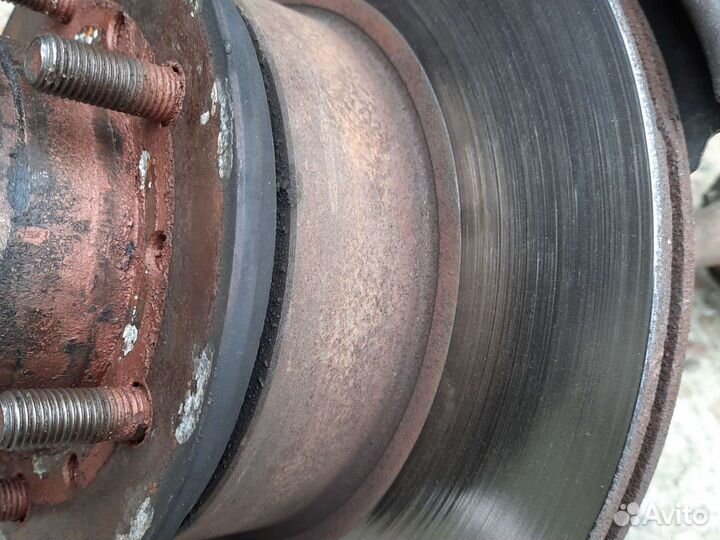 Привода с дисками и ступицами. 4раннер 89-95 г.в