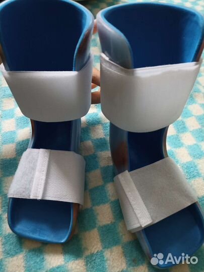 Тутор на голеностопный сустав