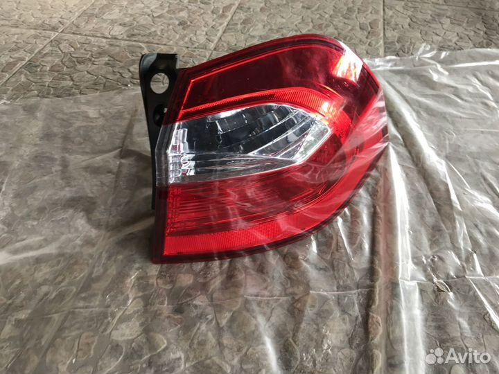 Фонарь новый задний правый в крыло Kia Rio Pride